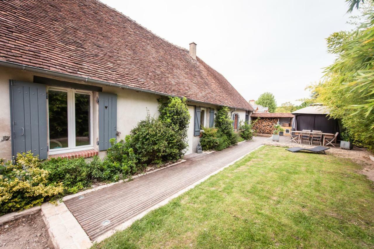 Le Clos Du Puits Maslives Esterno foto